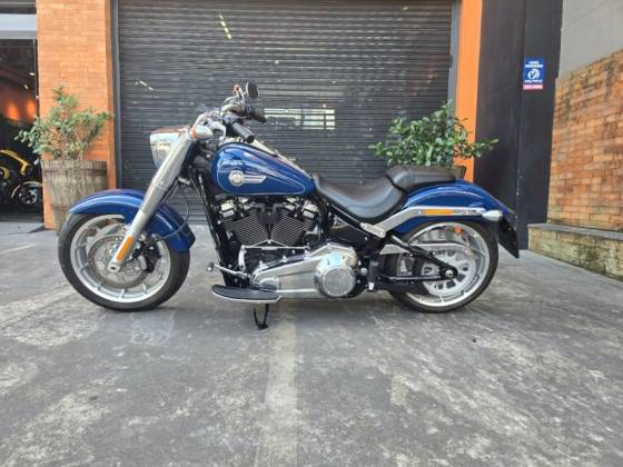 HARLEY-DAVIDSON SOFTAIL FAT BOB 114 